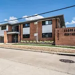 Roomy Urban Apartment Montrose! Free Parking #3