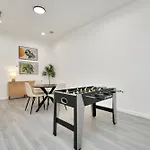 2 Homes•Sleeps 18•Gated•10 Mins To Dwntwn•Smarttvs