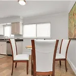 2Br Central Montrose Townhome
