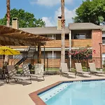 The Val\'S Place