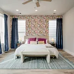 Hip Heights Home, 4Bd, Location