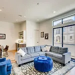 4 Story Modern Home Sleeps 10 - Dt Views!