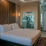 Surestay Hotel By Best Western Houston Southeast