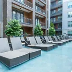 U1 Penthouse With Car Dwntown Houston 1Br 1Bth