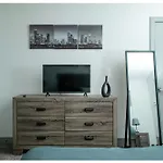 Trendy Midtown Apartment