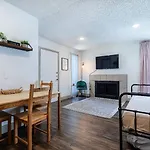 Family Friendly Retreat At Med Center/Nrg