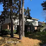 Home For Summer With Pool, Pool Table, Outdoor Kitchen,Patio And Balcony