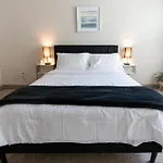 Luxury Downtown Houston Suite