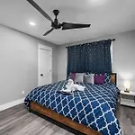 Comfortable 2Br Apt In Vibrant Houston Heights