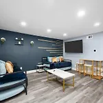 Cute And Stylish 1Br Apt With Pool & Free Park