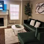 Med Center Charm 2Br Haven