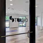 Ubp - Chic Apt Midtown Montrose