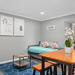 Tiffany Hip Montrose Apt Near Medcenter Uh & Nrg
