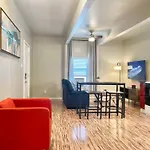 Delightful Location In Midtown!