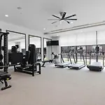 Landing At The Standard In The Heights - 1 Bedroom In Northside