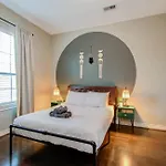 Chic & Central 3-Bd Townhouse Mins To Dt