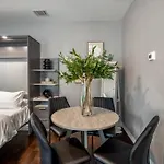 Palmer Hotel Suite Retreat In The Heart Of Houston
