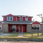 Echelon Oasis On Fleming Drive Modern Comfort & Smart Living