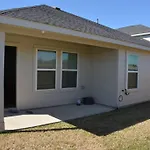 Bright And Cozy 3Br- Great Location For Exploring