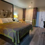 Super 8 By Wyndham Houston/Willowbrook Hwy 249