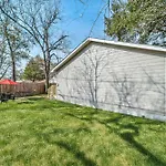 Comfy 5Br Holiday Home With Hot Tub, 10Min From Ngr Stadium