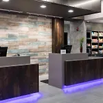 Courtyard By Marriott Houston Heights/I-10