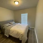 Charming Spacious 2Br Near Chinatown-Entire Townhouse