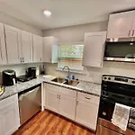 3Br Retreat Near Downtown - Airport - Nrg Stadium