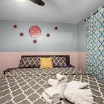 Chic & Cozy 1Br Apt With Free Parking & King Bed