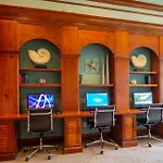 Luxury Fully Furnished Apartments By Nasa And Kemah Boardwalk