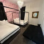 Houston\'S Downtown Bloom House - Spacious Floral Escape For Groups