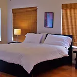Modern B & B