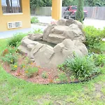 Bear Creek Inn