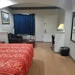 Scott Inn & Suites - Downtown Houston