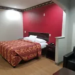 Scott Inn & Suites - Downtown Houston