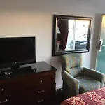 Houston Inn And Suites
