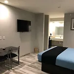 Crystal Inn Downtown