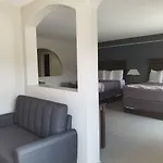 Regency Inn & Suites