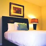 The Reside Fully Furnished Condos - Medical Stays Welcome