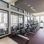 Spacious Flat + Gym + Pool