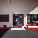 Cypress Inn & Suites