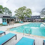 Oyo Apartments At Establishment