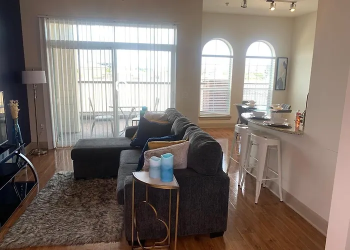 Med Center Fully Equipped Apt- Home Away From Home