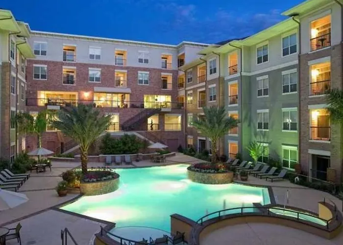 Welcome To The Suite Spot Luxury 1Bedroom Mid-Rise In Suger Land