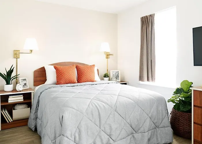 Intown Suites Extended Stay Houston Tx - Iah Airport