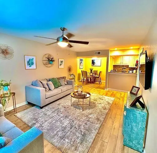 Beautiful/Spacious 2 Bedroom Houston Near Galleria
