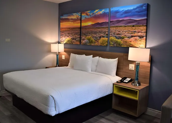 Days Inn & Suites By Wyndham Downtown/University Of Houston
