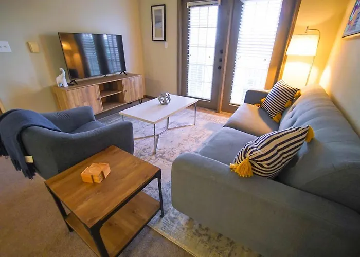 Beyond Living Houston Suites Near Nrg