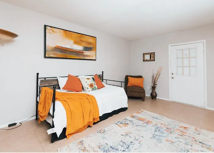 Enticing 1Br Apartment In The Heart Of The Heights