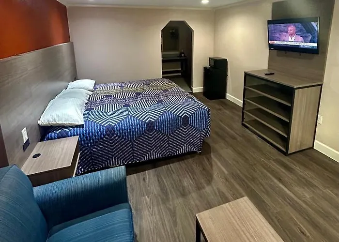 Hollywood Inn - Downtown Houston